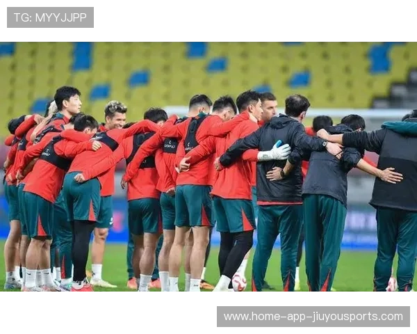 河南队拉莫斯布置压迫，周大地第一时间上抢断球